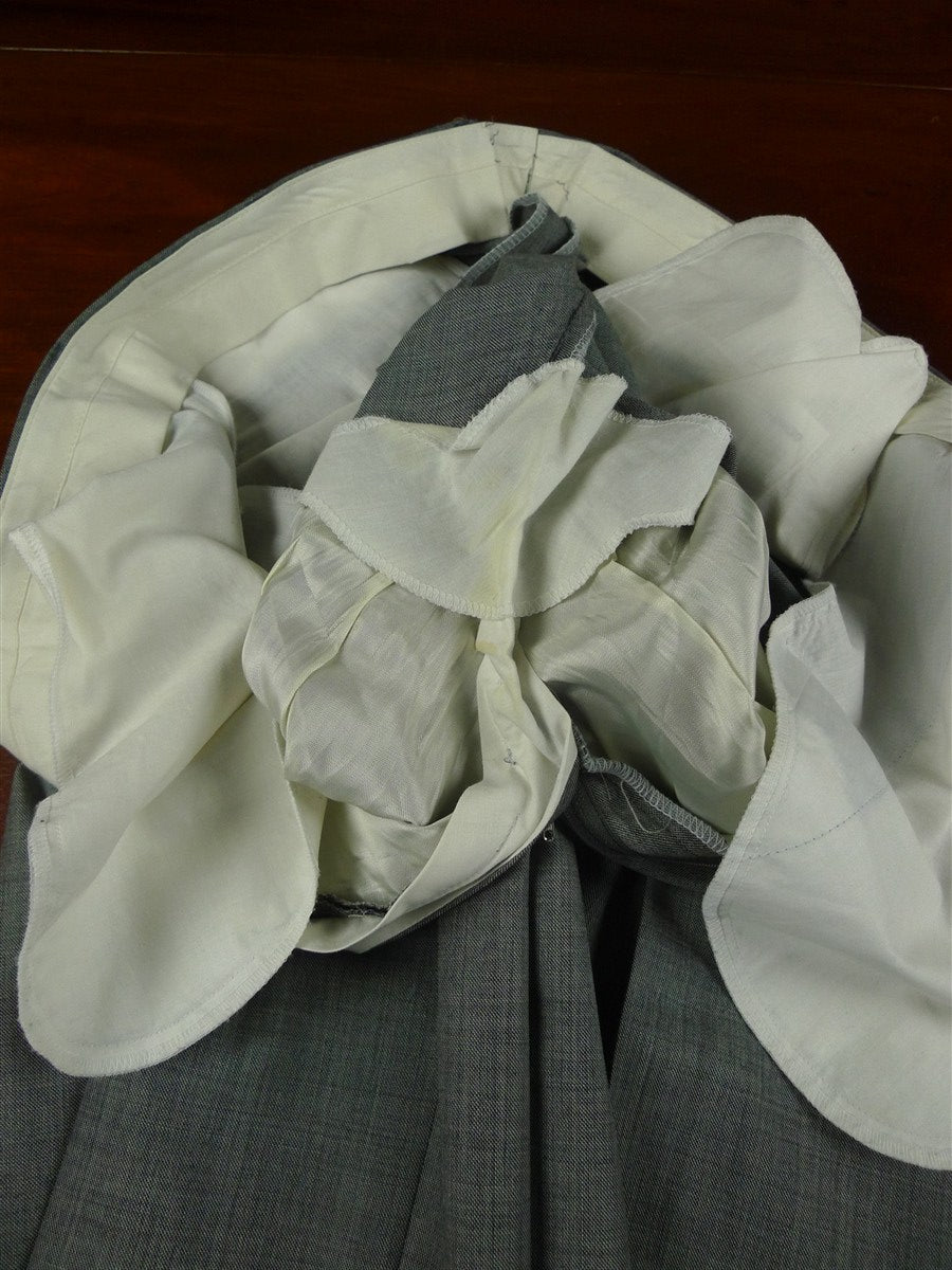 26/0450 immaculate magee grey pick weave pure wool suit 42 regular