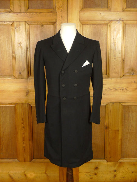 26/0537 wonderful antique paris tailored black wool d/b frock coat w/ beautiful detailing 35 regular