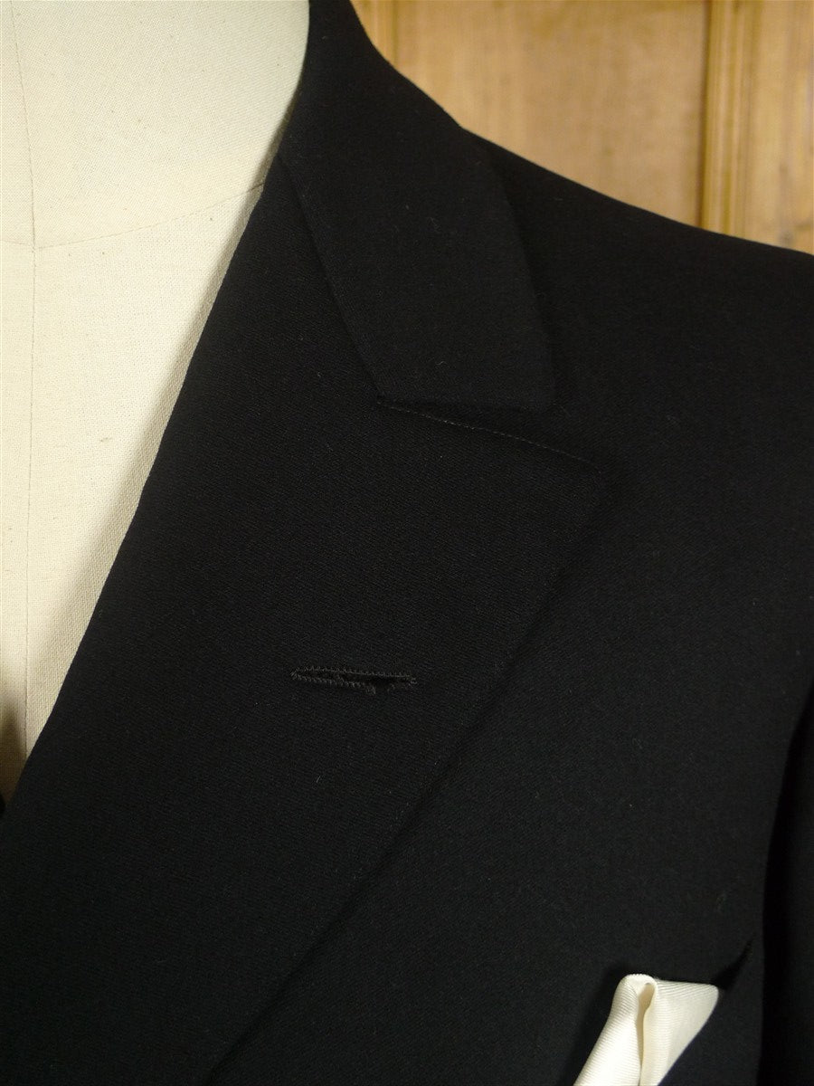 26/0537 wonderful antique paris tailored black wool d/b frock coat w/ beautiful detailing 35 regular