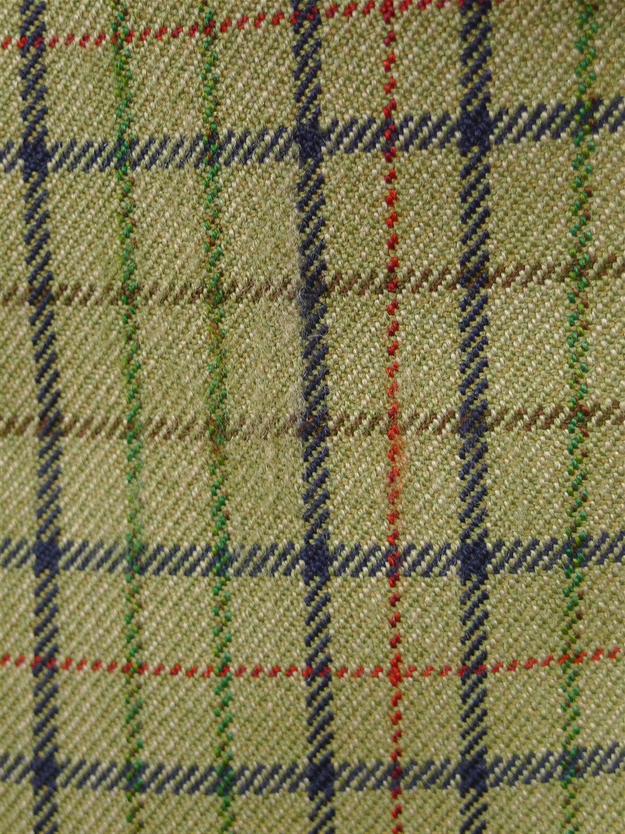 26/0544 near immaculate chrysalis green graph check tweed shooting jacket field coat w/ all weather membrane 44-45