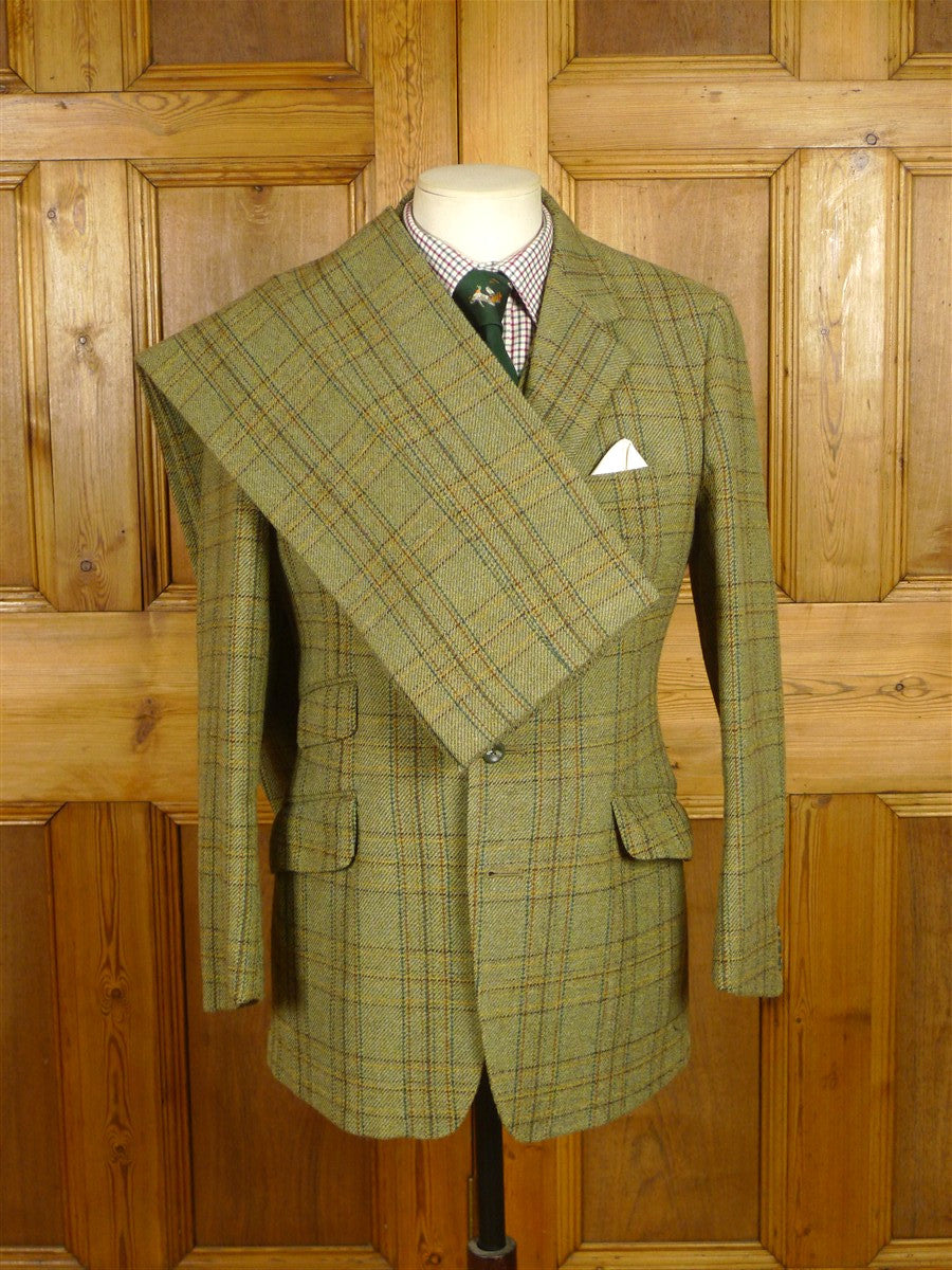 26/0548 near immaculate john g hardy heavyweight cloth bespoke tailored 3-piece tweed suit 38 short to regular