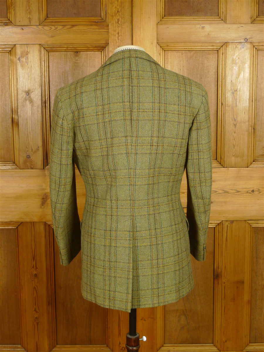 26/0548 near immaculate john g hardy heavyweight cloth bespoke tailored 3-piece tweed suit 38 short to regular