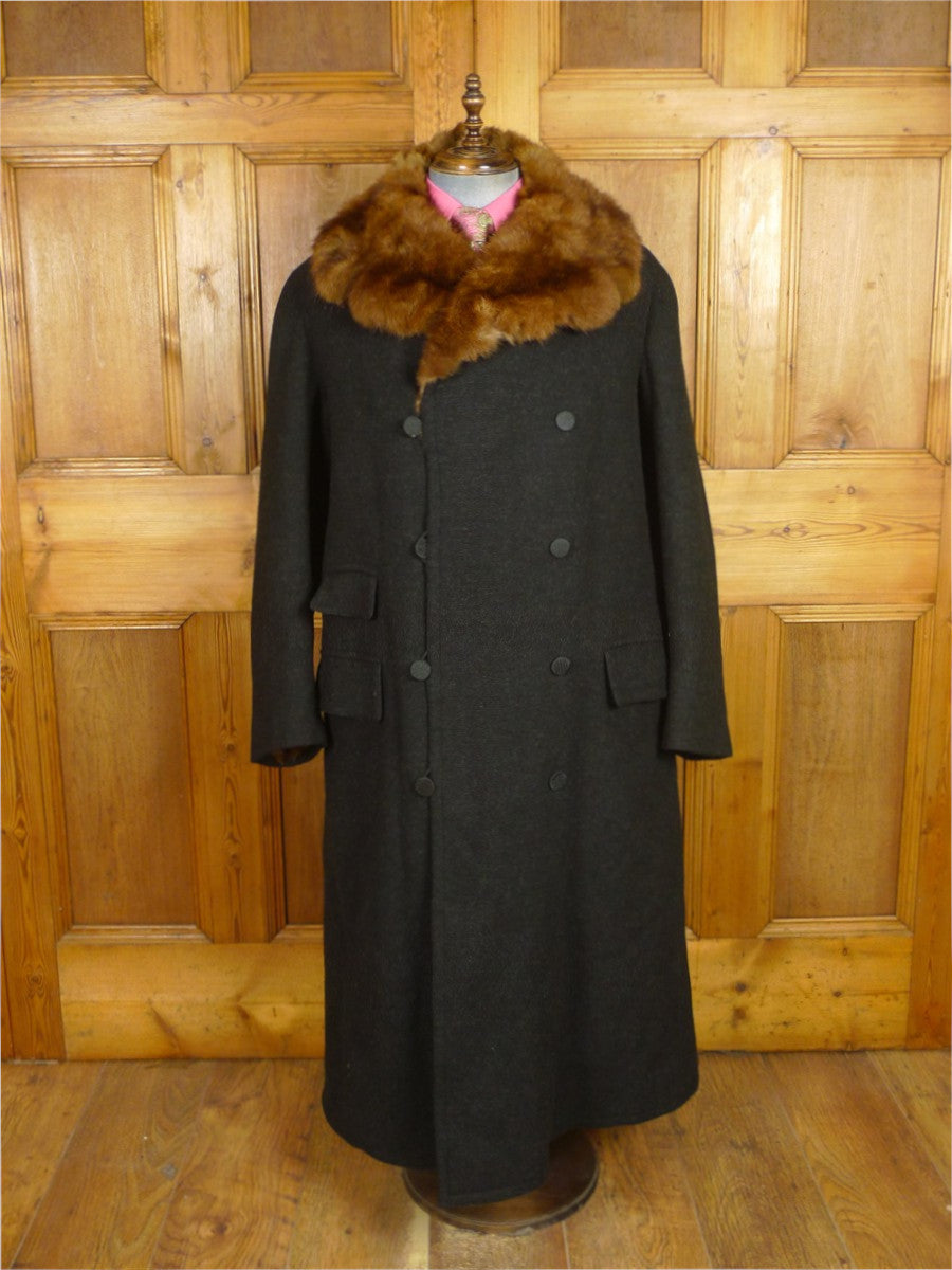 26/1090 amazing 1900s antique very heavy overcoat w/ mink linings & collar 42 (uk shipping only)