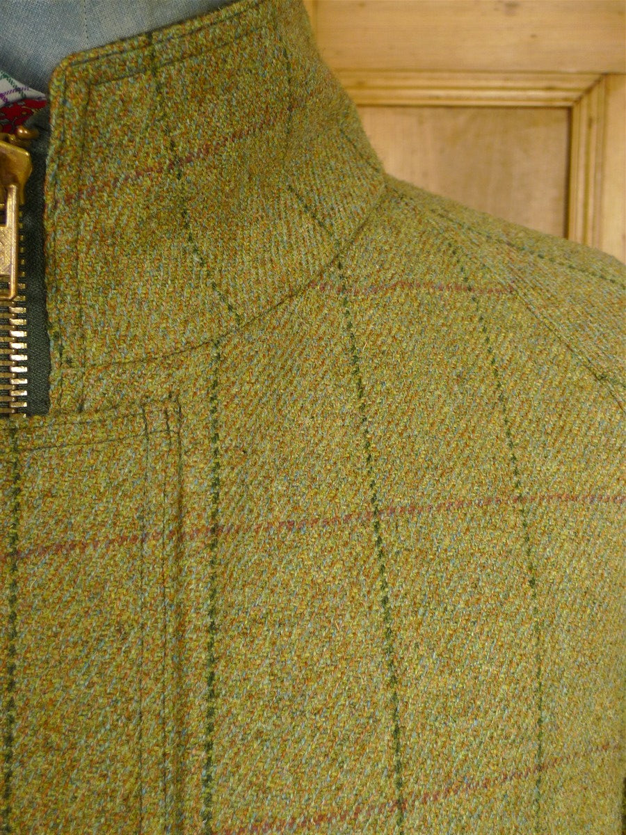 26/0564 immaculate p&j haggart of aberfeldy green wp check tweed shooting jacket field coat w/ all-weather membrane 50-52