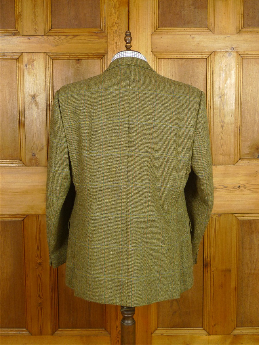 26/0570 immaculate extra-heavyweight p&j haggart of aberfeldy green wp check tweed shooting suit 48 regular