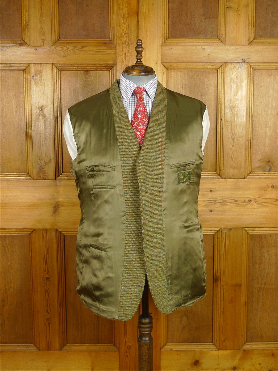 26/0570 immaculate extra-heavyweight p&j haggart of aberfeldy green wp check tweed shooting suit 48 regular
