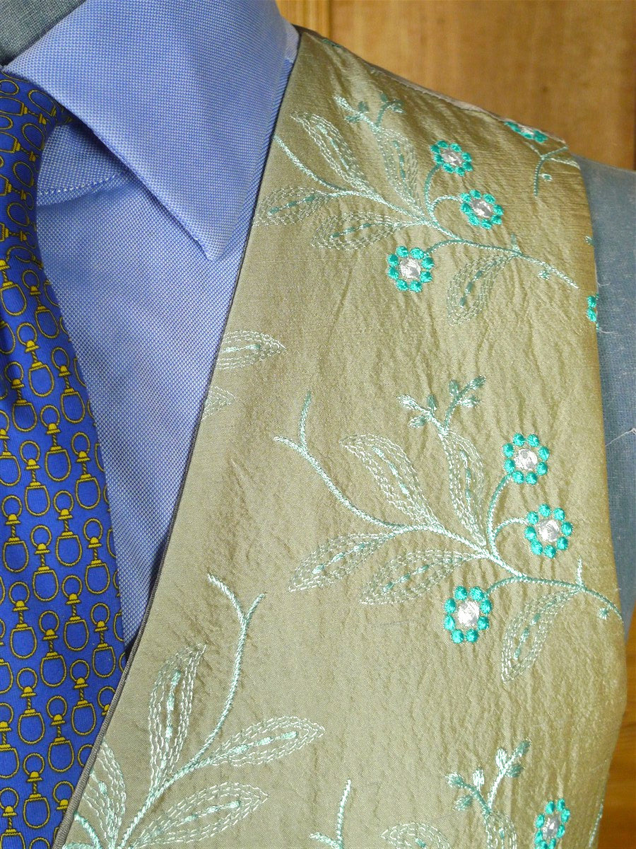 26/0572 neal & palmer jermyn street embroidered silk morning waistcoat 42