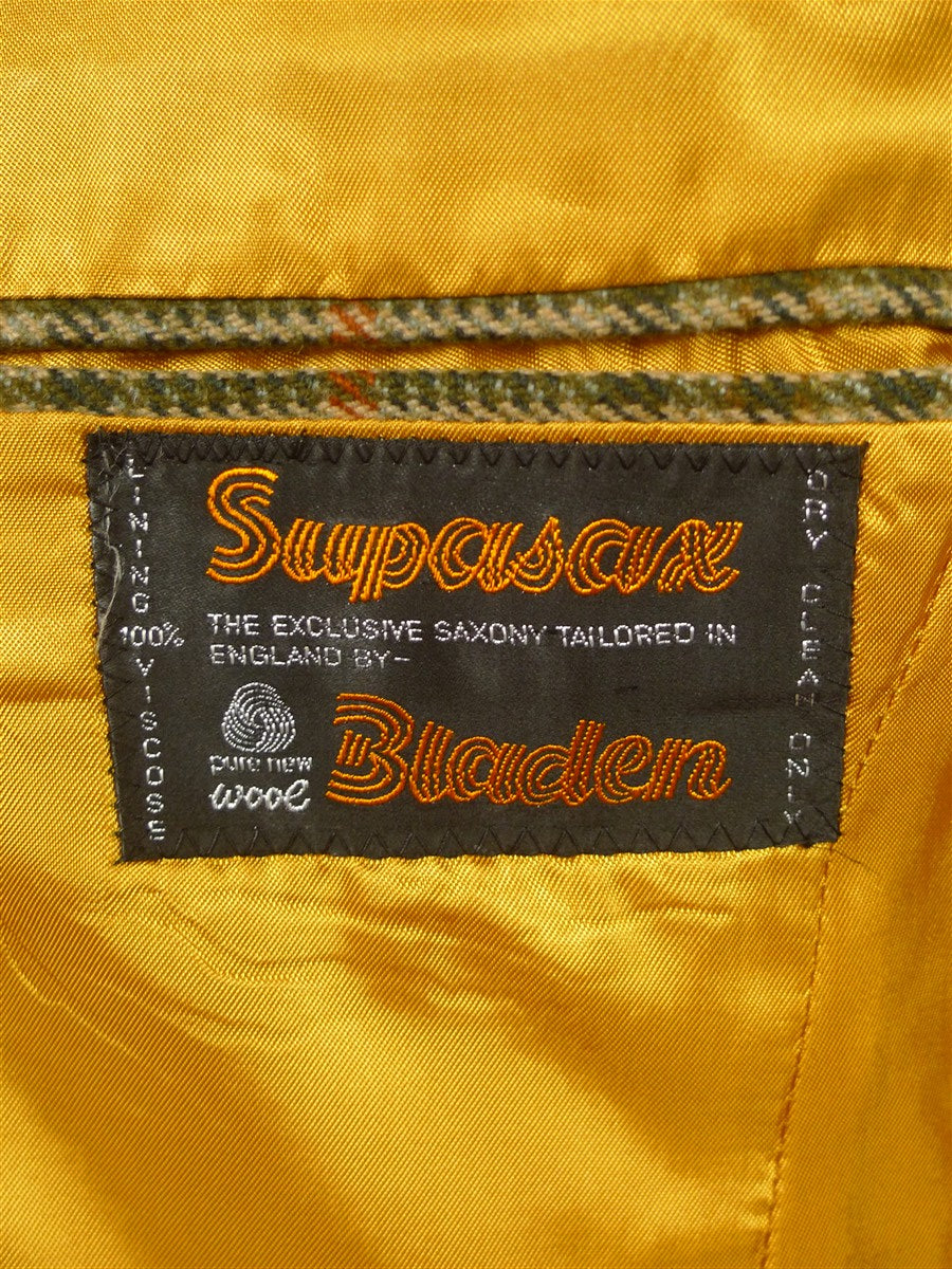 26/0602 near immcaculate bladen supasax green / amber glen check tweed jacket 38 regular to long