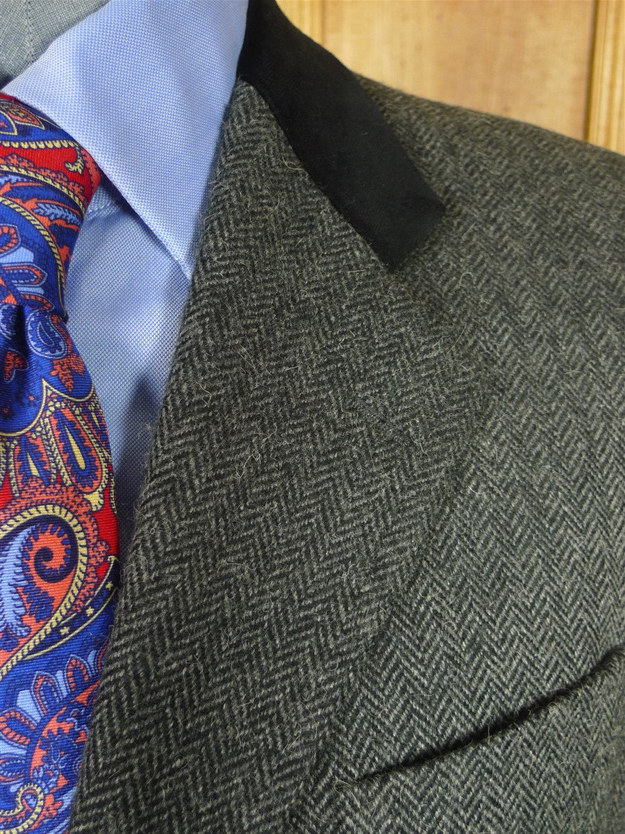 26/0605 immaculate 100% camelhair grey herringbone wool overcoat w/ velvet collar 42 regular