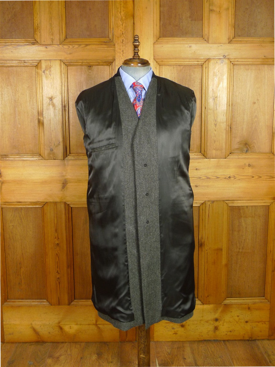 26/0605 immaculate 100% camelhair grey herringbone wool overcoat w/ velvet collar 42 regular