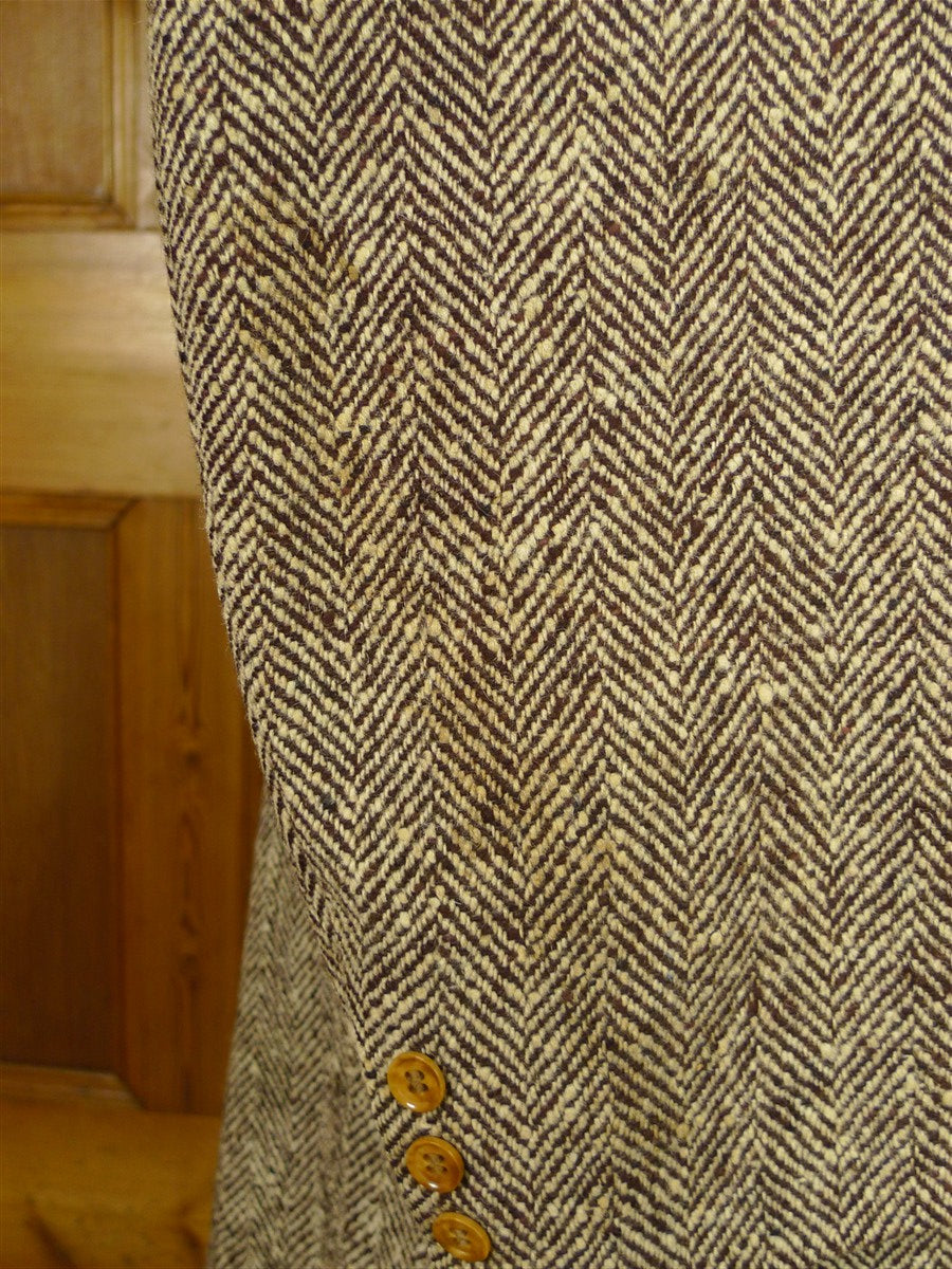 26/0625 beautiful genuine 1940s ww2 era vintage d/b brown wide herringbone weave tweed overcoat coat 38-39