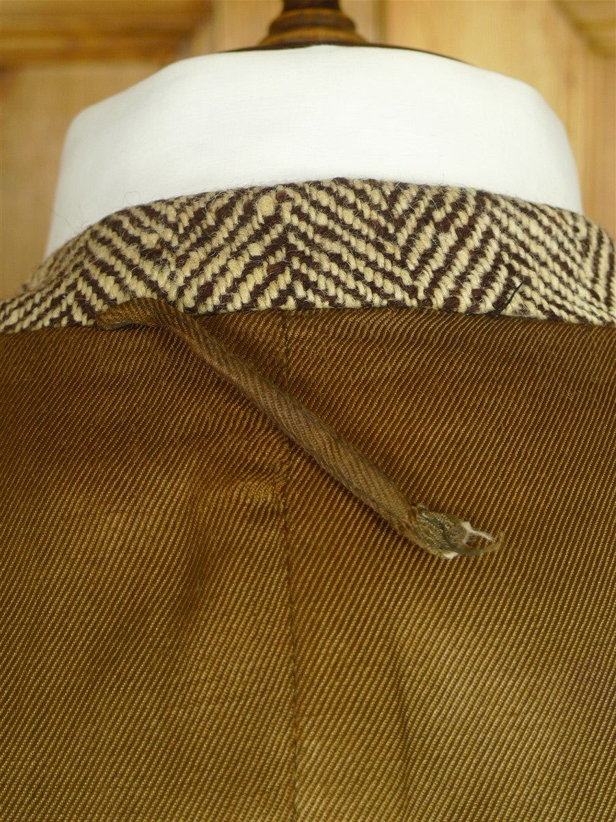 26/0625 beautiful genuine 1940s ww2 era vintage d/b brown wide herringbone weave tweed overcoat coat 38-39