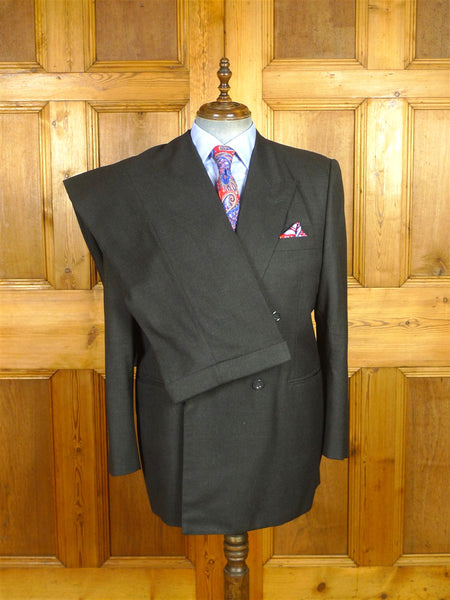 26/0635 madrid 1989 bespoke canvassed 90% merino wool & 10% cashmere grey d/b suit 44-45 regular