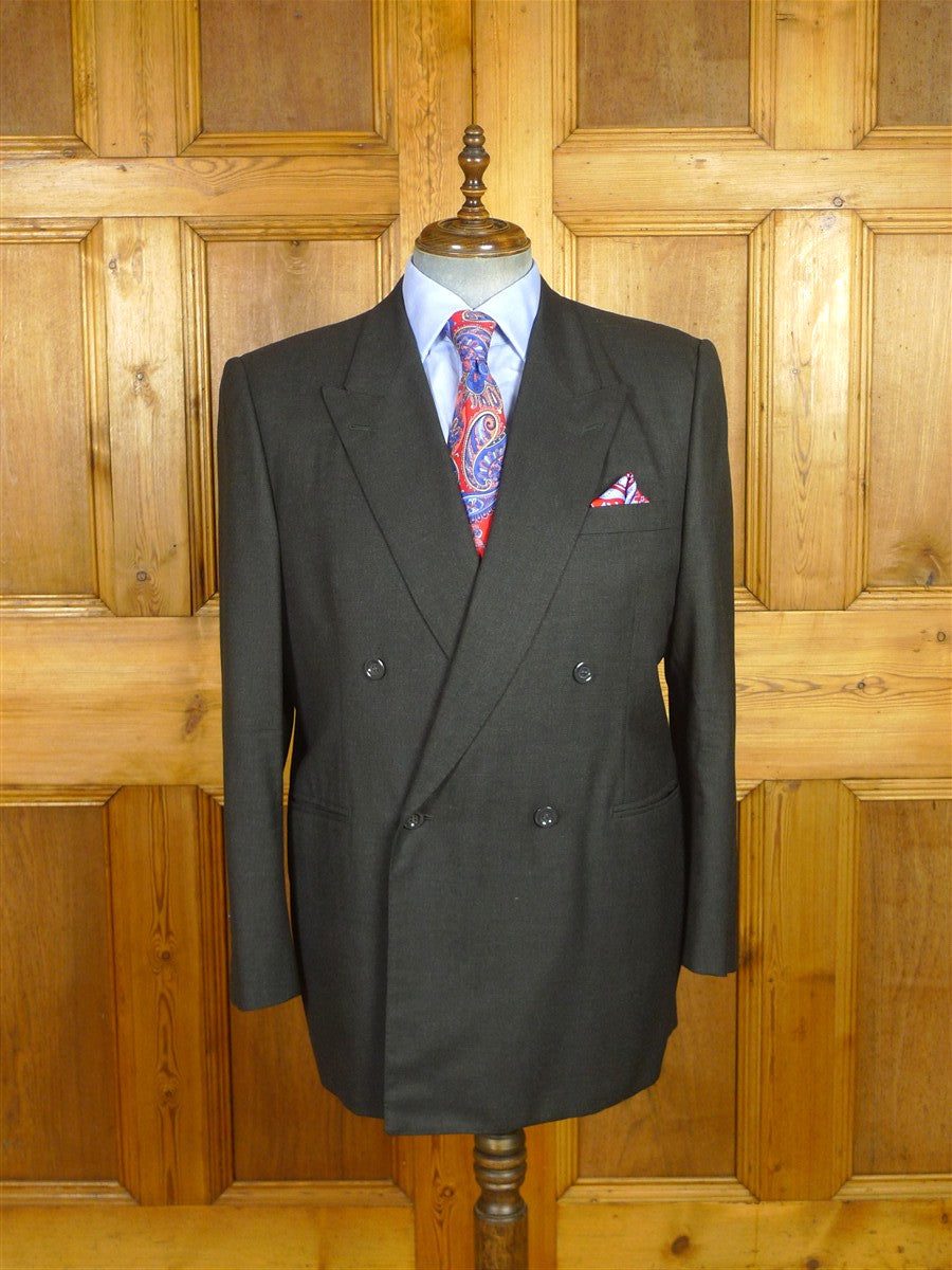 26/0635 madrid 1989 bespoke canvassed 90% merino wool & 10% cashmere grey d/b suit 44-45 regular
