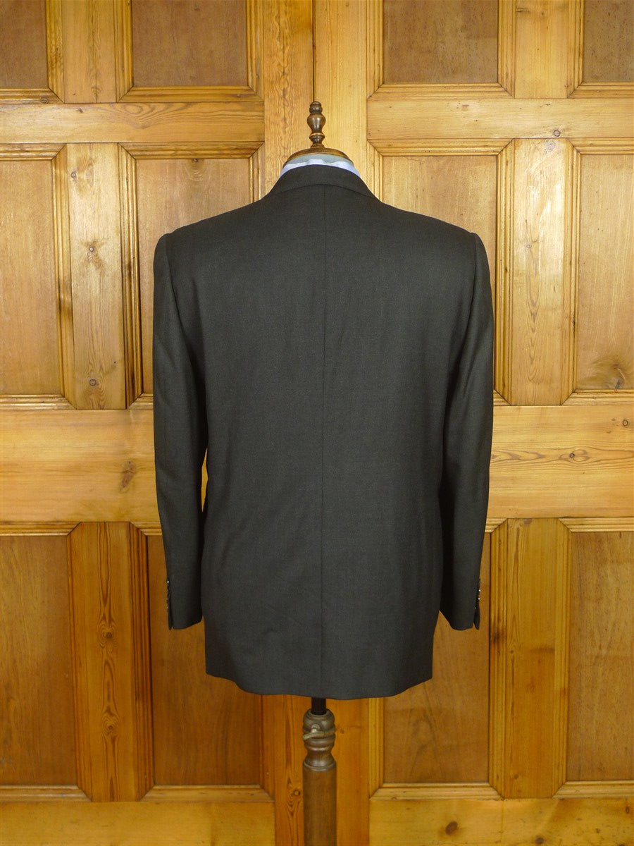 26/0635 madrid 1989 bespoke canvassed 90% merino wool & 10% cashmere grey d/b suit 44-45 regular