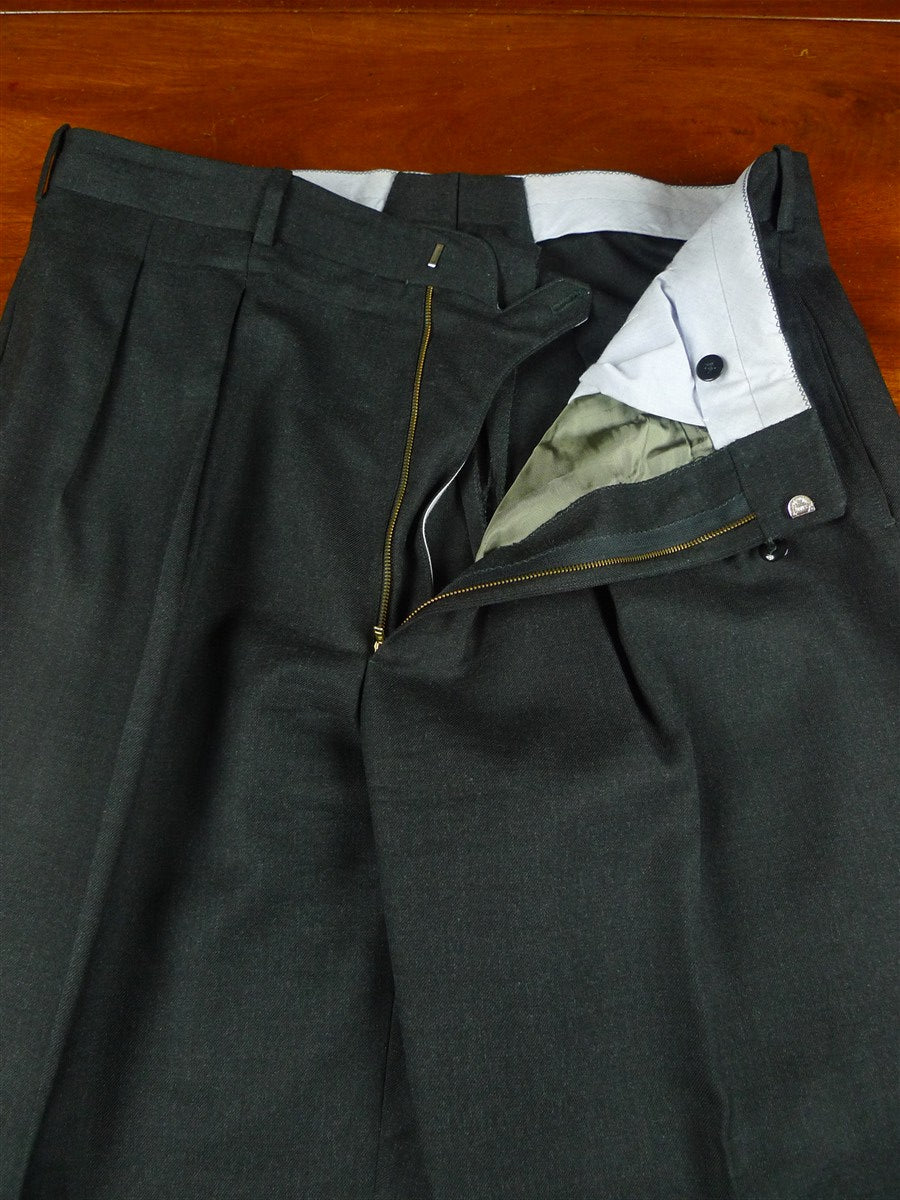 26/0635 madrid 1989 bespoke canvassed 90% merino wool & 10% cashmere grey d/b suit 44-45 regular
