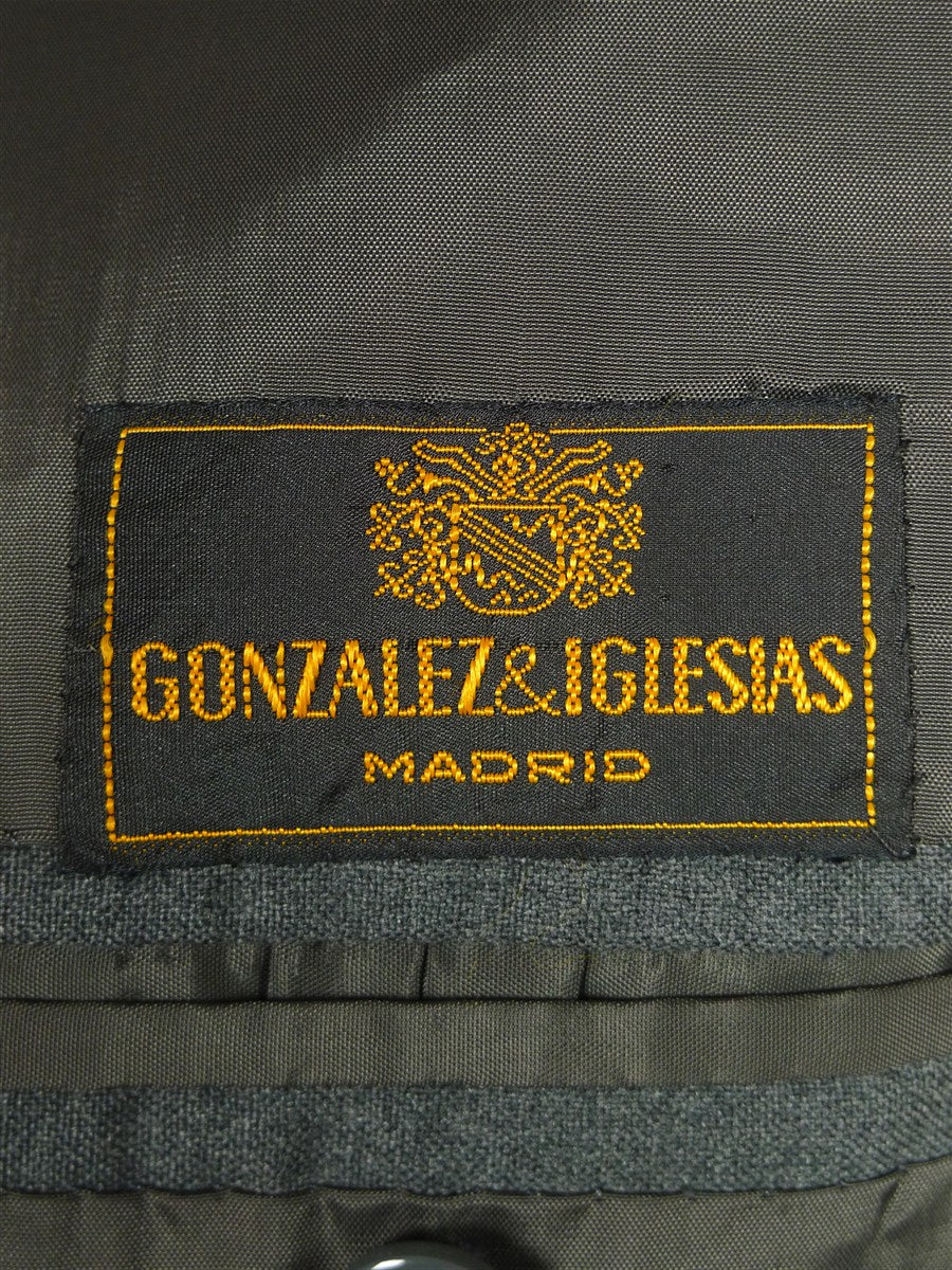 26/0633 madrid 1991 bespoke canvassed grey pin-stripe wool & mohair suit w/ 2 pair trs 45 regular