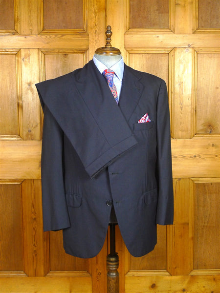 26/0639 immaculate 2002 madrid bespoke canvassed holland & sherry wool navy blue suit 46 regular