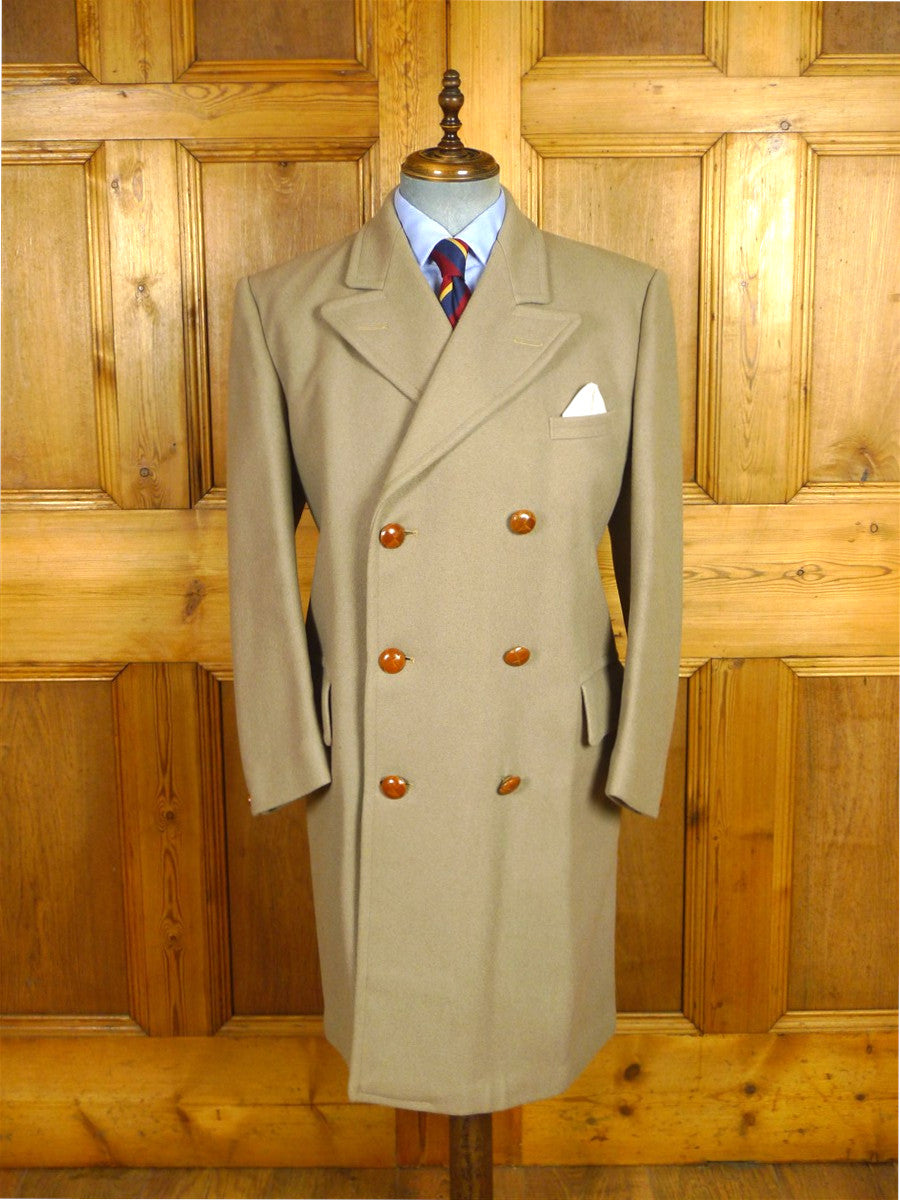 26/0652 wonderful genuine 1950s 1960s vintage british warm style overcoat w/ original leather buttons 42 regular
