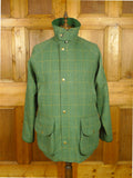 26/0695 immaculate stowers savile row bespoke green / amber wp check tweed shooting coat 44