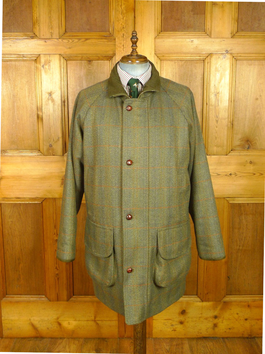 26/0697 immaculate john brocklehurst heavyweight green / amber wp check tweed shooting coat 44-46