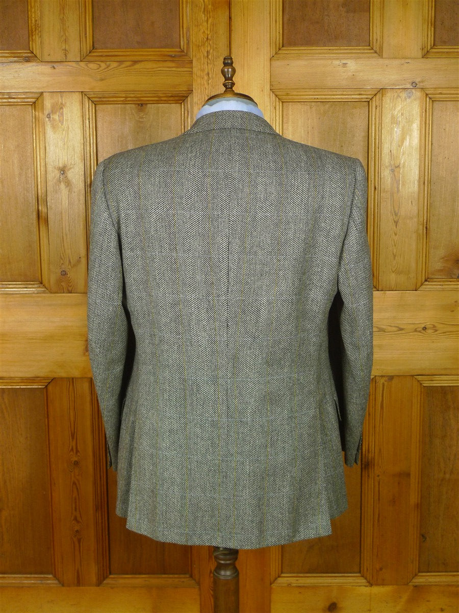 26/0686 immaculate VINTAGE TURNBULL & ASSER GREY HERRINGBONE / AMBER & BLUE WP CHECK TWEED SPOORTS JACKET BLAZER 45-46 long