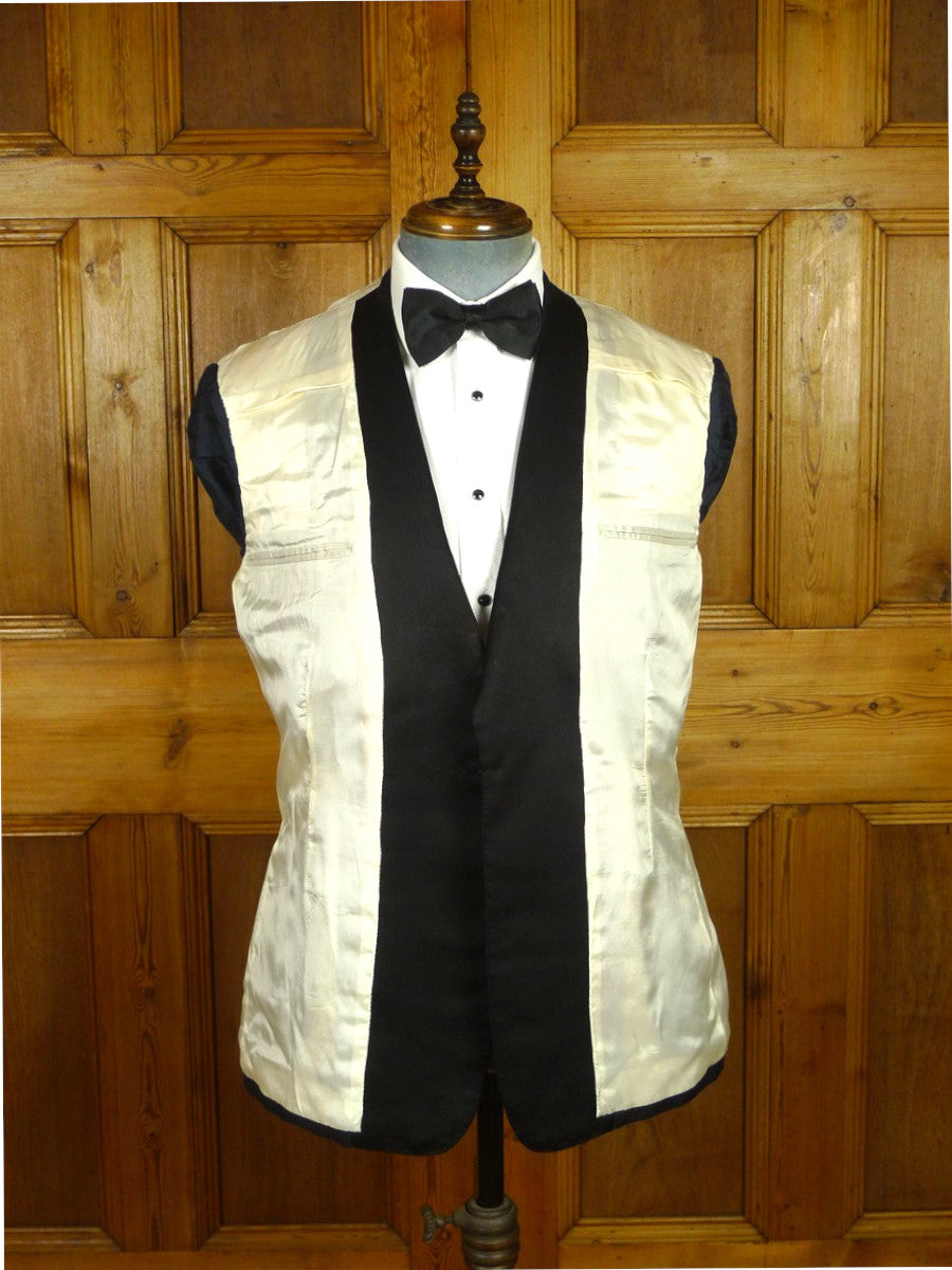 26/0730 immaculate 1998 daniel w jupp savile row bespoke midnight blue mohair dinner suit w/ gauntlet cuff 38 short