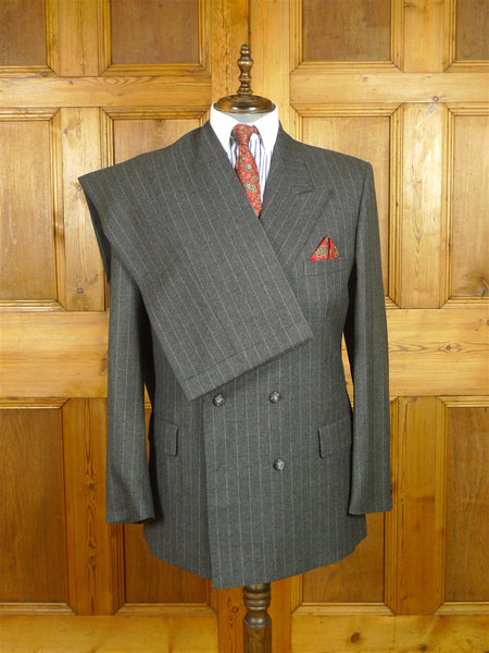 26/0731 near immaculate vintage crombie grey chalk-stripe worsted flannel d/b suit 42 long