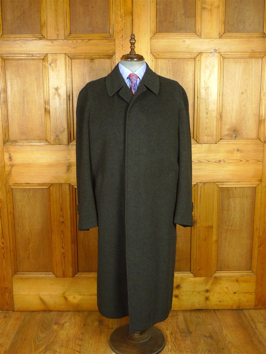 26/0720 immaculate loro piana pure cashmere charcoal grey full-length raglan coat overcoat 46