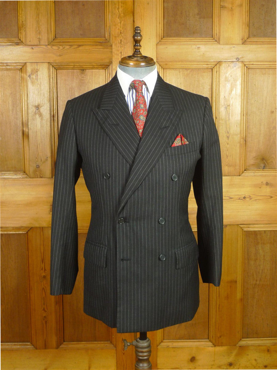 26/0726 immaculate 1995 anderson & sheppard savile row bespoke black pin-striped/b wool worsted suit 38-39 regular