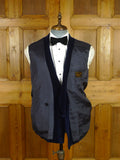 26/0761 beautiful 1950s 1960s vintage savile row bespoke blue velvet d/b shawl dinner / smoking jacket 40 short