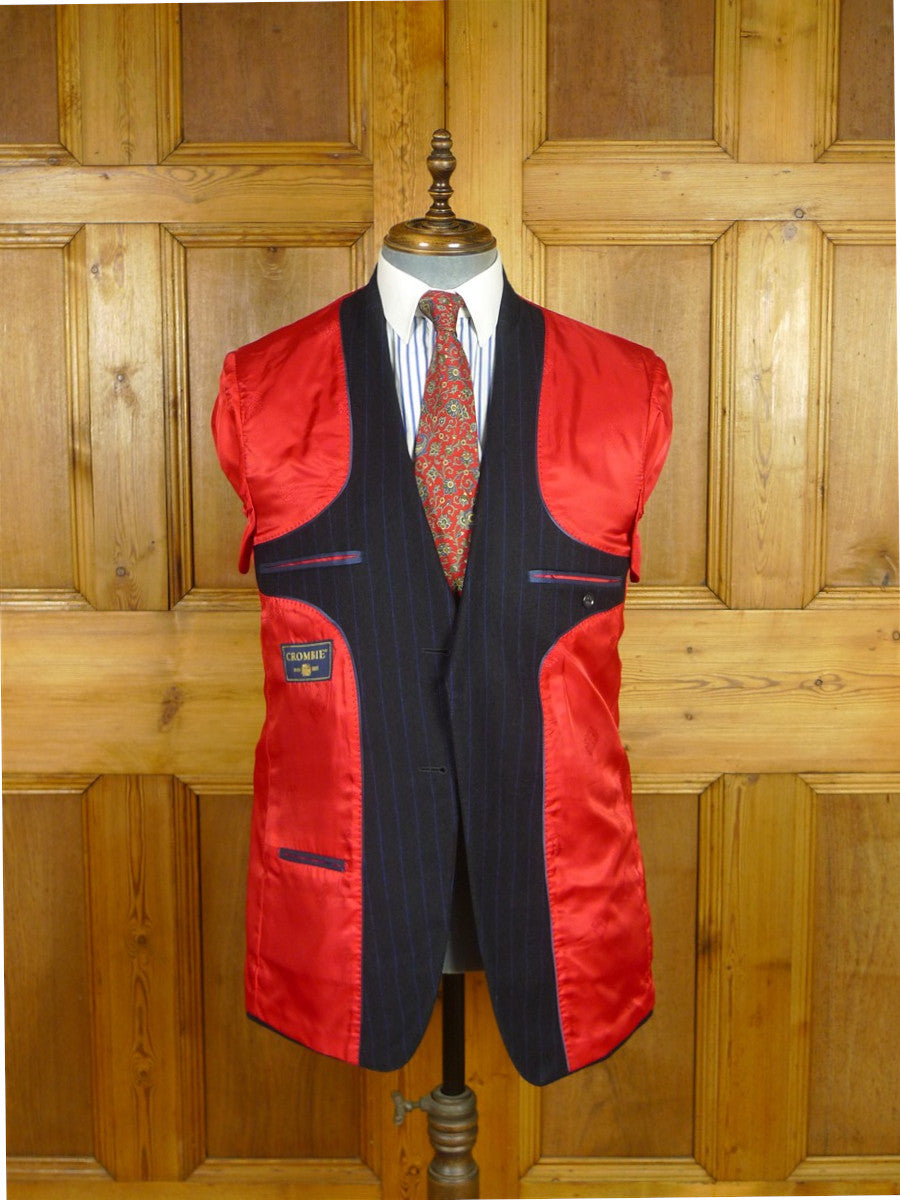 26/0762 immaculate crombie navy / royal blue chalk-stripe worsted flannel suit w/ red lining 39-40 regular