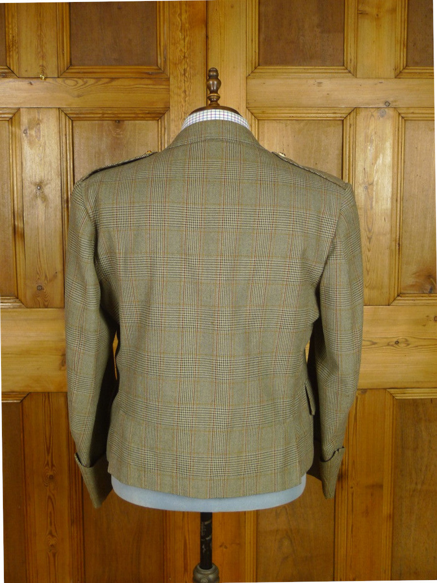 26/0807 wonderful 1950s 1960s vintage brown glen check worsted twist kilt jacket w/ staghorn buttons 44 regular