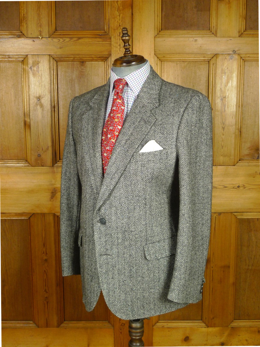 26/0800 near immaculate crombie grey herringbone w/ blue fleck sports jacket blazer 44 regular