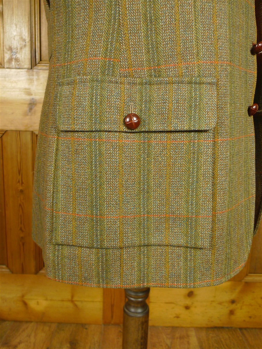 26/0818 immaculate british saxony wool green wp check tweed half-norfolk style shooting jacket 43-44 long