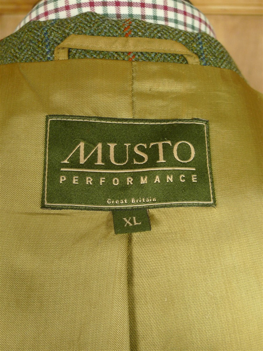 26/0822 musto performance green wp check tweed shooting jacket w/ action back 44 regular to long