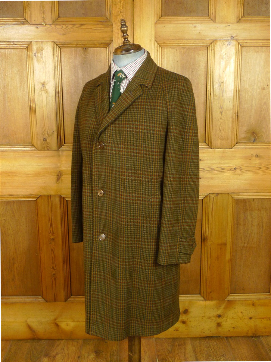 26/0823 wonderful 1960s vintage british brown gun check heavyweight twill raglan sleeve raincoat coat 42-44