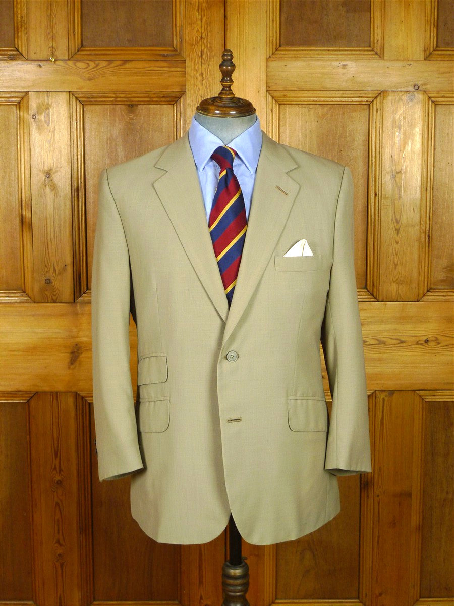 26/0827 couch & hoskin 2004 city of london bespoke pale khaki fresco weave wool suit 42-43 short