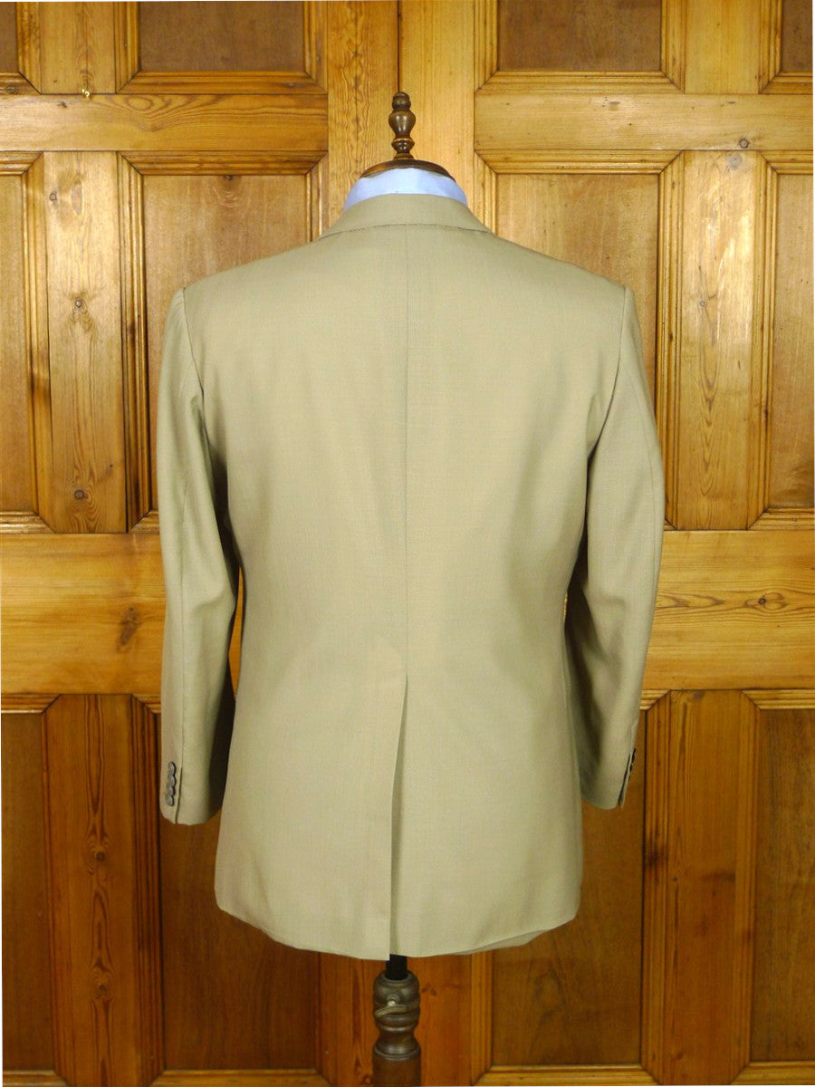 26/0827 couch & hoskin 2004 city of london bespoke pale khaki fresco weave wool suit 42-43 short