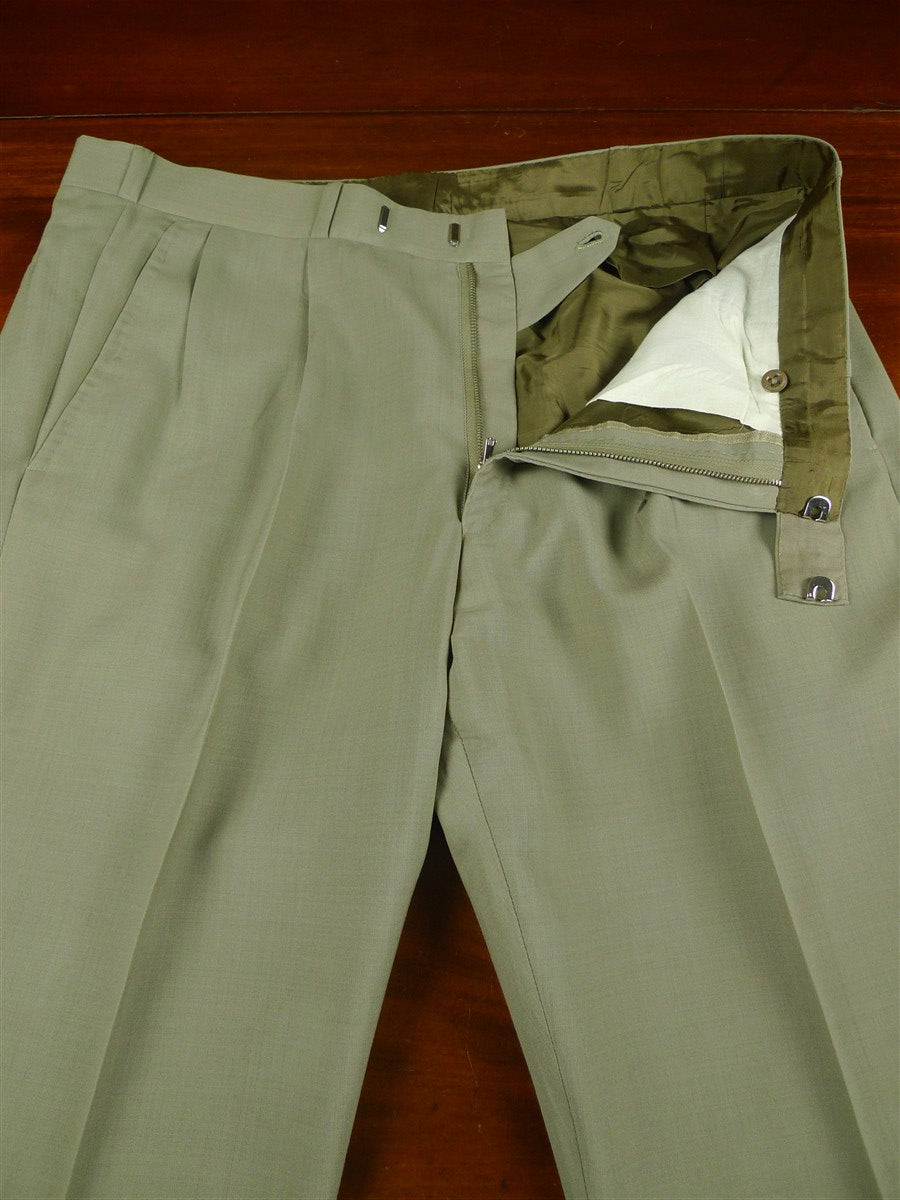 26/0827 couch & hoskin 2004 city of london bespoke pale khaki fresco weave wool suit 42-43 short