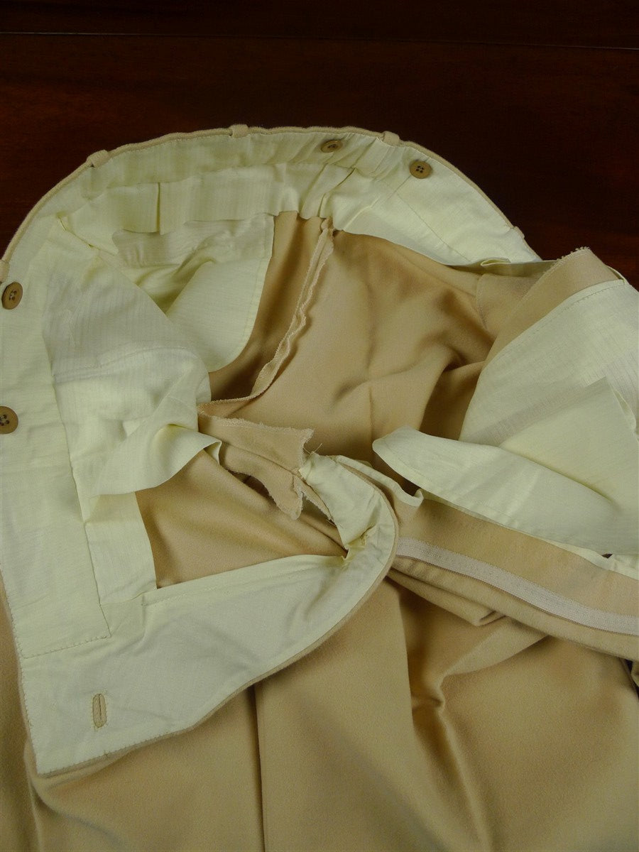 26/0842 immaculate 2015 kent haste lachter savile row bespoke cream moleskin trouser 36-39