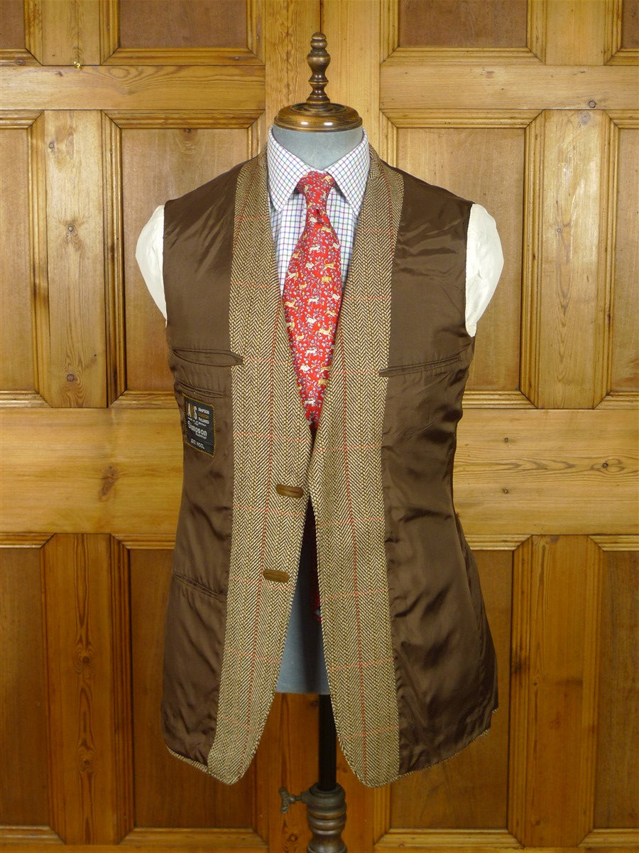 26/0854 wonderful vintage daks signature brown wp check herringbone tweed patch pocket sports jacket w/ suede elbow patches 39 regular