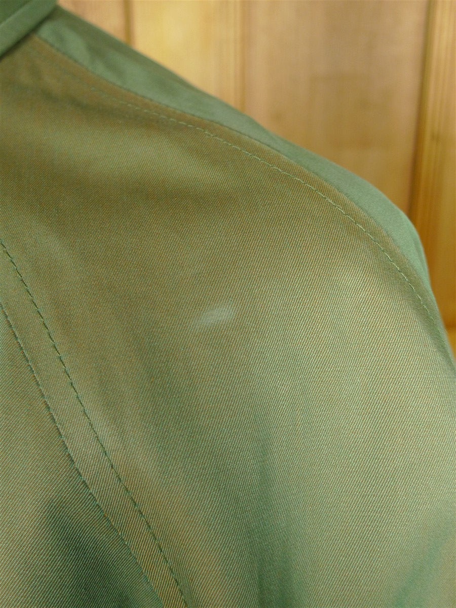 26/0857 wonderful vintage daks 2-tone green 100% cotton belted raincoat mac w/ removable red wool liner 42-44