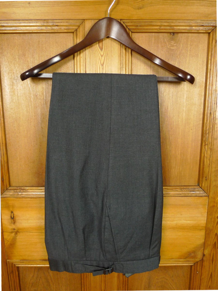 26/0861 immaculate bespoke tailor grey worsted wool single-pleat trouser w/ side adjusters 32-35