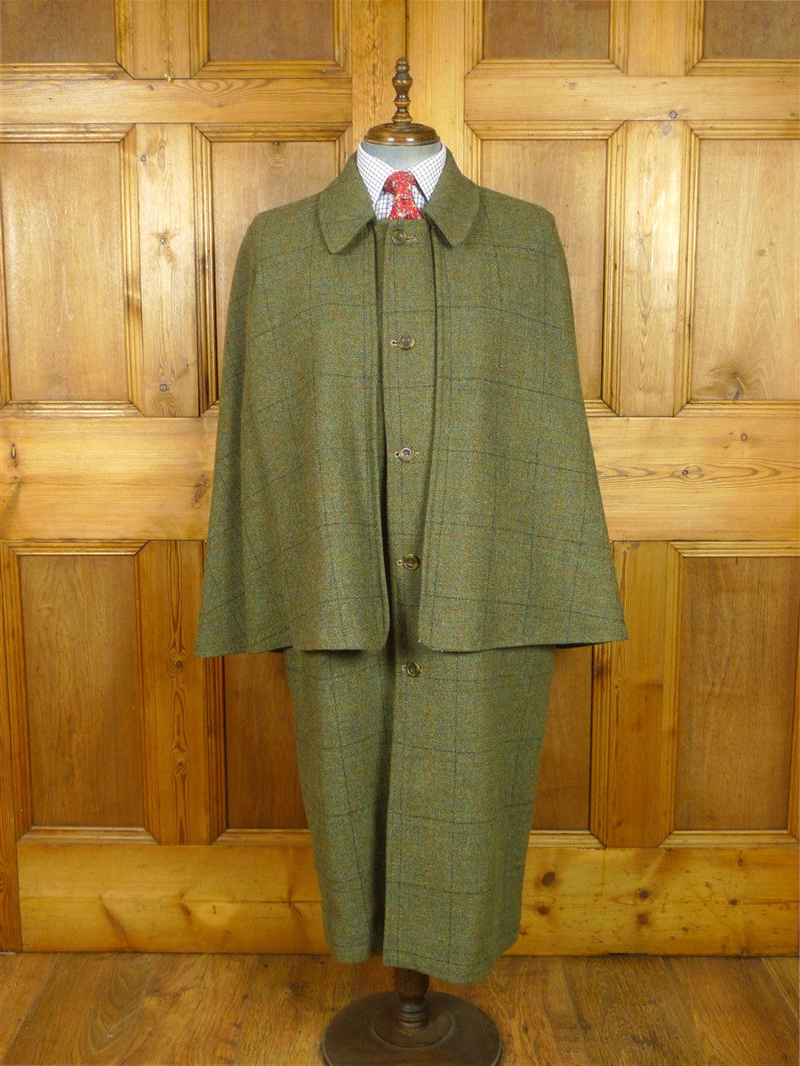 26/0871 vintage scottish tailor-made green wp check tweed inverness cape 46