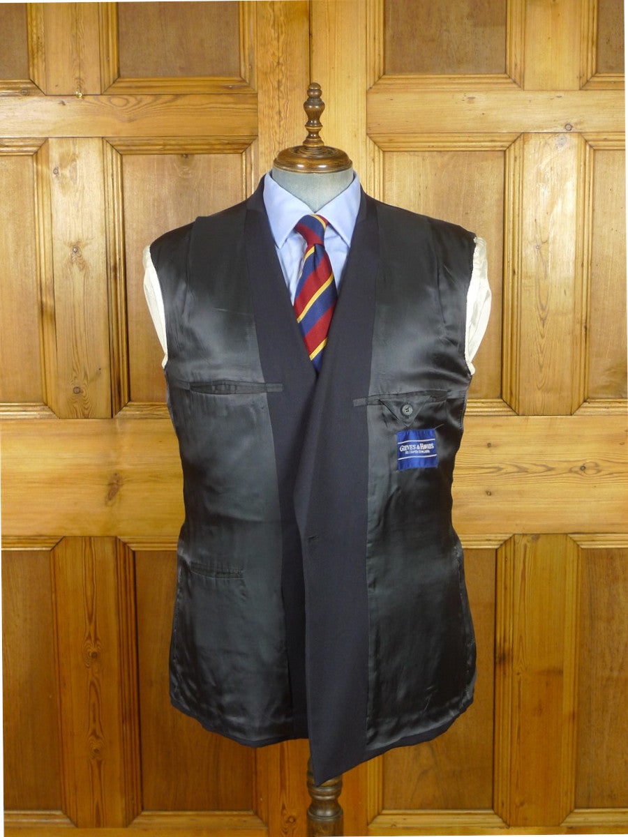 26/0862 vintage gieves & hawkes savile row navy blue d/b worsted wool blazer 43 regular