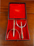 26/0934 antique maxwell piccadilly london riding boot spurs w/ original box