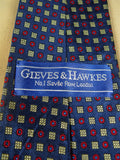 26/0949 immaculate vintage gieves & hawkes savile row blue / red pattern silk tie