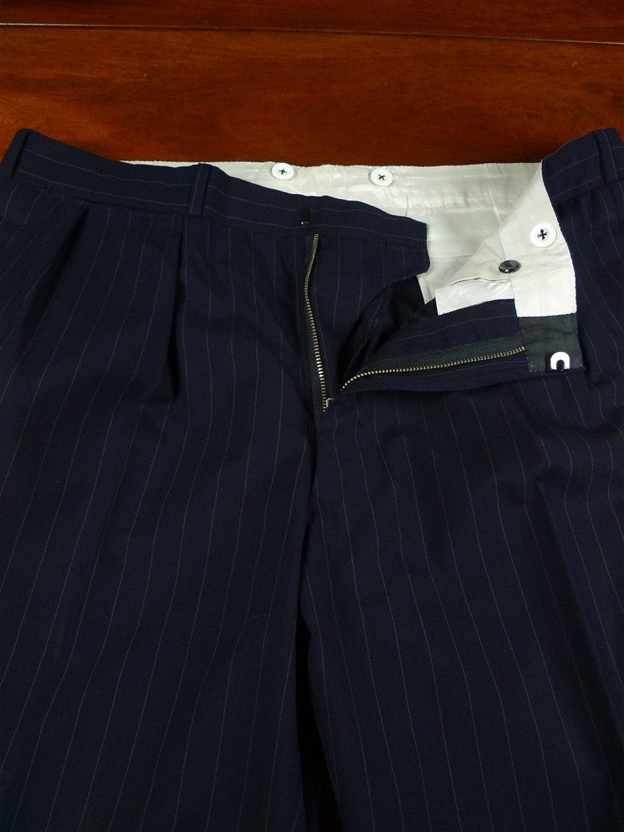 26/0956 vintage 2002 henry poole savile row bespoke navy blue pin-stripe d/b worsted & mohair suit 45 short to regular