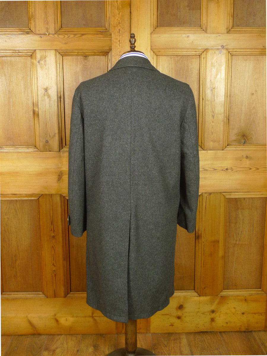 26/1021 near immaculate vintage bavarian grey loden coat overcoat w/ silver medal buttons 42-44